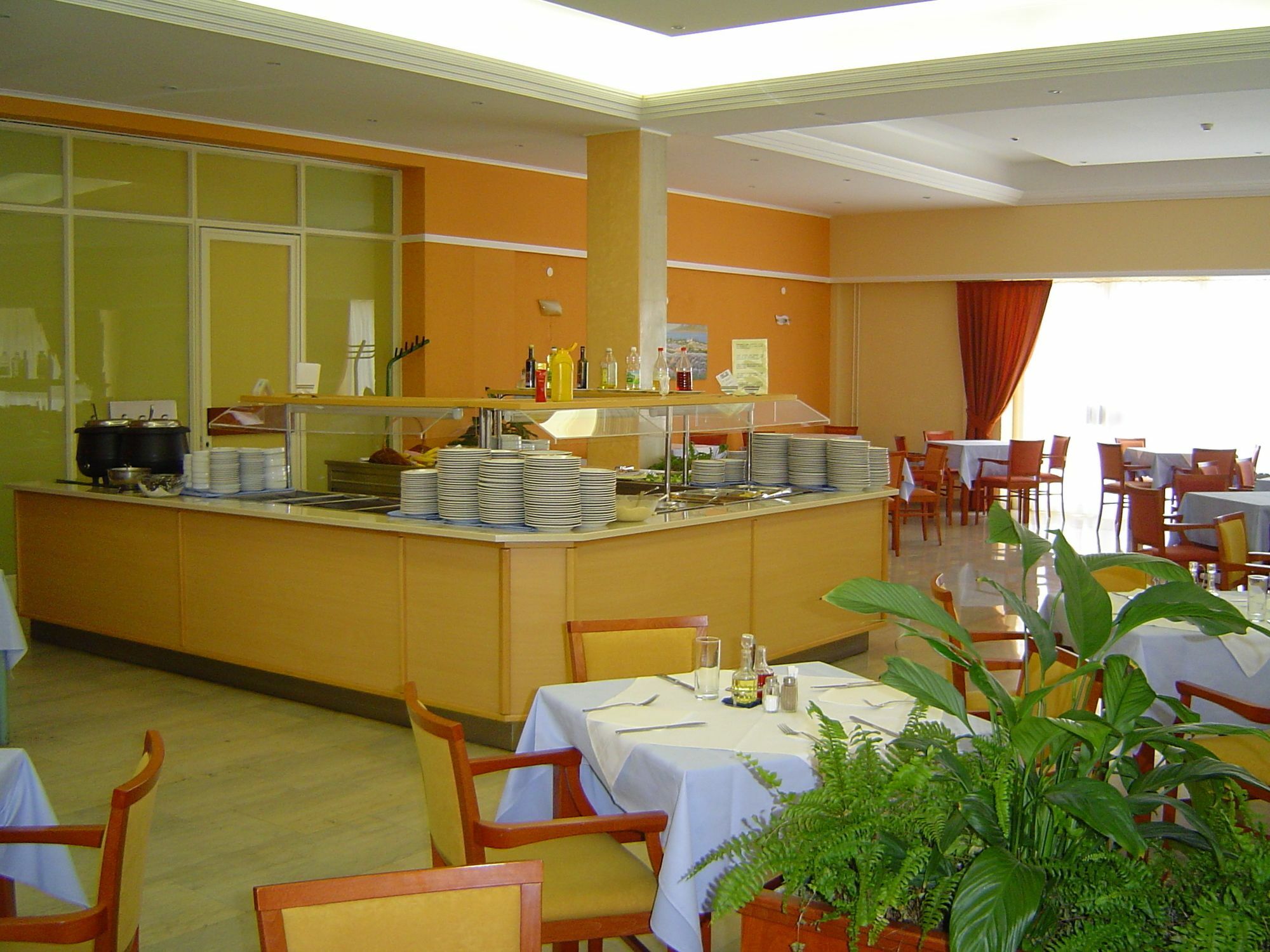 Hotel Pula Luaran gambar
